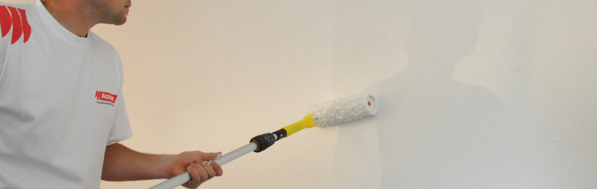 Decke und Wände streichen ADLER Lacke